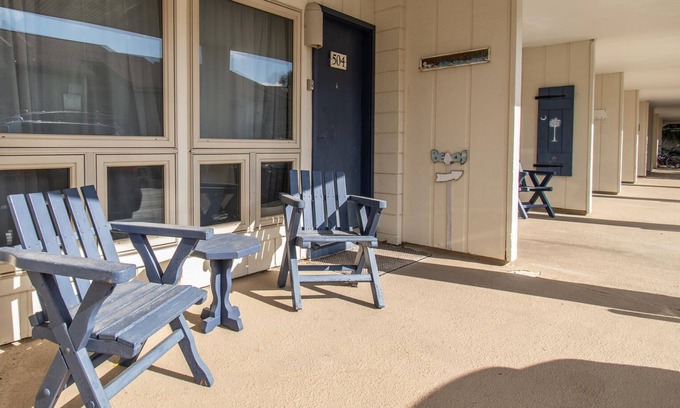 Saint Helena Island Complejo | Cozy Suite just Steps from Beach Club, Sandbar, Tennis, & Beaches