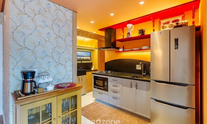 Canela Apartamento | Cozy Themed Apartment in Canela Dal221