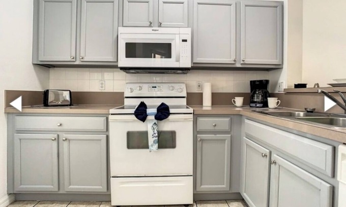 Seasons Casa | Cozy townhouse close to all attractions