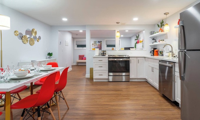 Downtown Seattle Apartamento | Cozy Two Bedroom Apt - Arboretum/Montlake, UW, Husky Stadium, UWMC, Madison Park