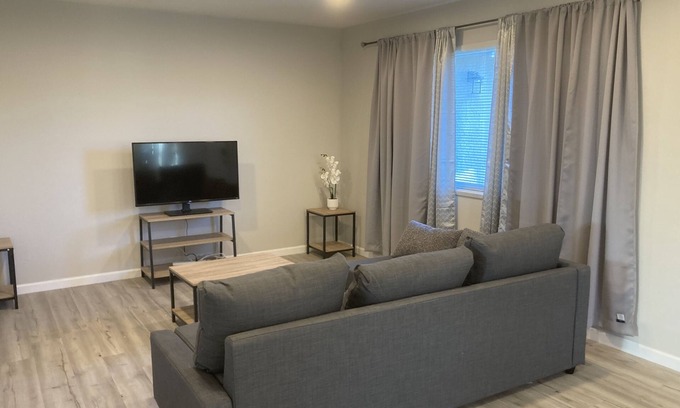 Cupertino Apartamento | Cozy Two-Bedroom Apt in the Heart of Silicon Valley, near top dining & shops!!!!