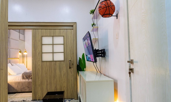 Abuja Apartamento | Cozy Two Bedroom Perfect For Getaways/Work-From-Home
