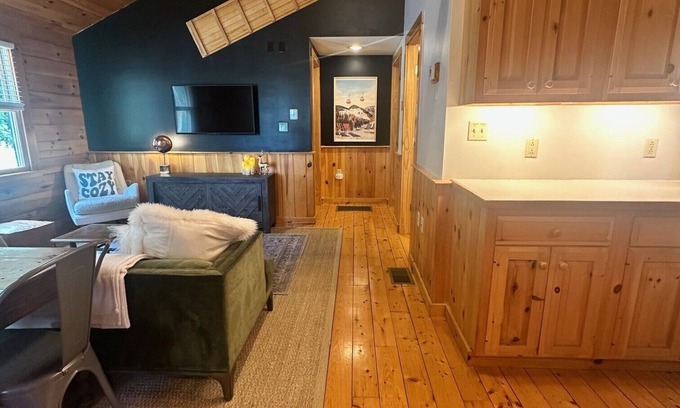 Rangeley Cabina | Cozy Up Cabin - Close to Downtown Rangeley