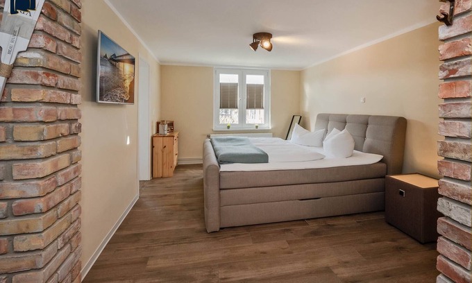 Heringsdorf Apartamento | Fantástico apartamento cerca de la playa con jacuzzi exterior, WiFi y plaza de aparcamiento.