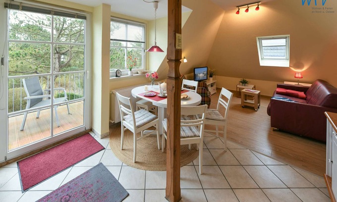 Wangerooge Apartamento | Cozy vacation apartment with sunny balcony and wonderful view of nature!
