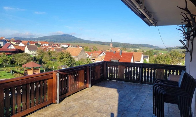 Urnshausen Apartamento | Cozy vacation apartment in the Rhön with a beautiful view from the balcony