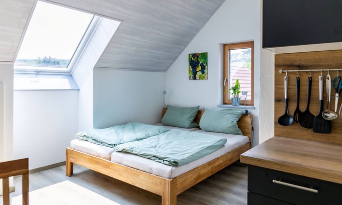Michelau i. Steigerwald Apartamento | Cozy vacation apartment (20 sqm) for 2 persons
