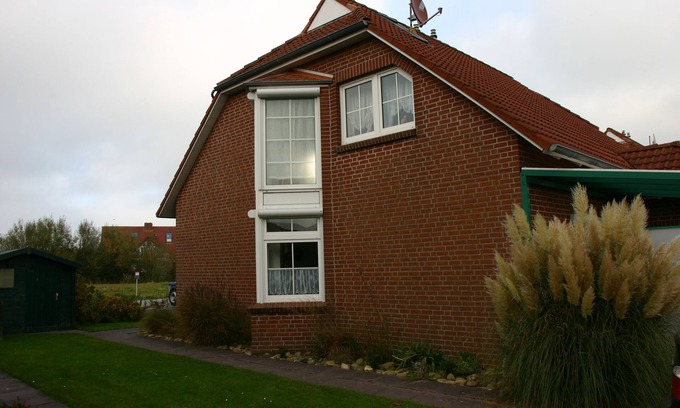 Neßmersiel Casa | Cozy vacation home near the dike, four-legged friends welcome