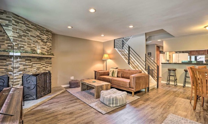 Vail Apartamento | Cozy Vail Condo about 4 Mi to Vail Ski Resort!