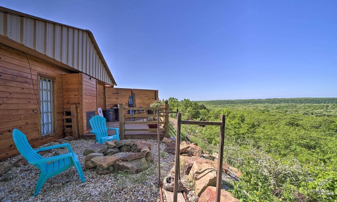 Vian Cabina | Cozy Vian Cabin: 1 Mi to Tenkiller State Park