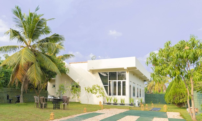 Negombo Casa | Cozy villa, Family or friends within 10min drive to the Airport or beach Negombo