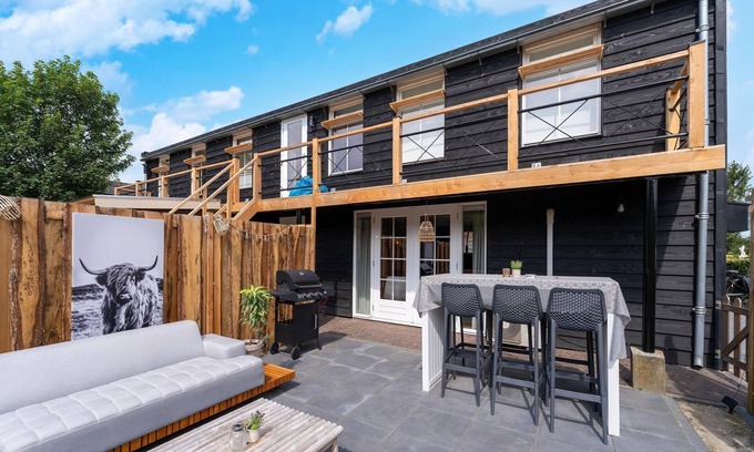 Hattemerbroek Casa | Acogedora villa con sauna y jacuzzi.
