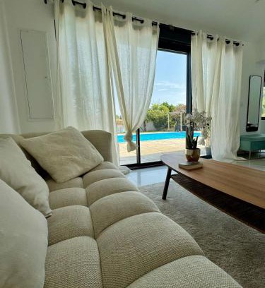 Piolenc Casa | Cozy villa with private pool