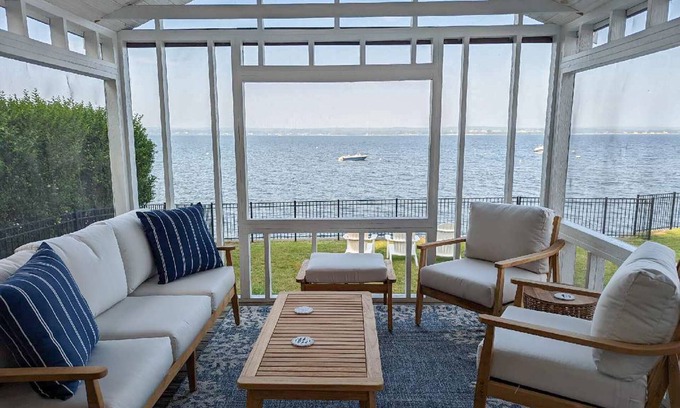 Portsmouth Cabaña | Cozy Waterfront Home In Portsmouth