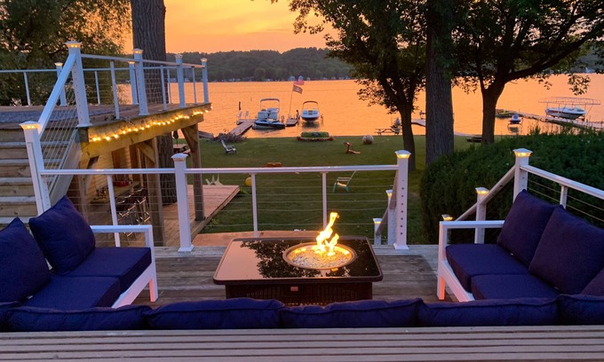 Conesus Casa | Acogedor refugio frente al mar en el lago Conesus