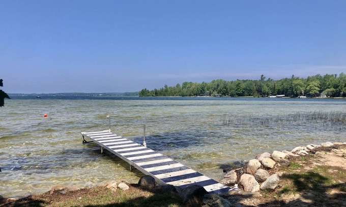 Lake Leelanau Cabina | Marcia Lee Lake House en N. Lago Leelanau-Lago Leelanau-Cerca de Leland