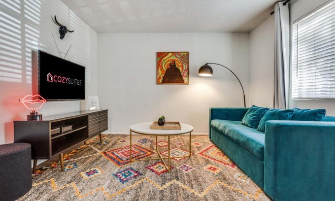 Barton Hills Apartamento | CozySuites 2BR Apartment Skyline Barton Creek 474