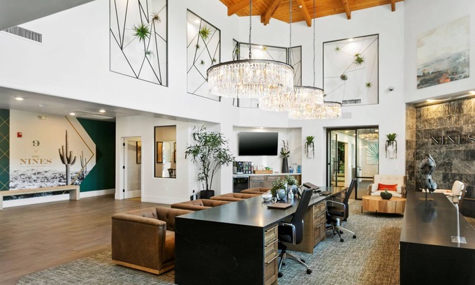 Kierland Apartamento | CozySuites at Kierland Commons