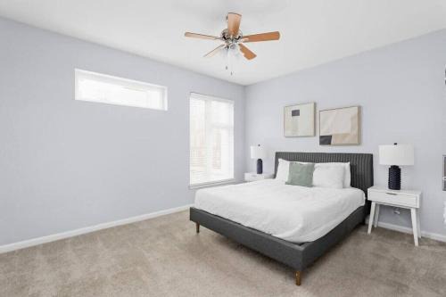 Cole-Noble District Apartamento | CozySuites l Modern 1BR, Monument Circle, Indy
