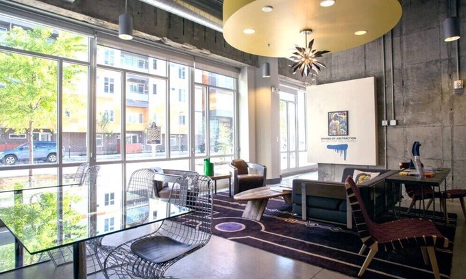 Cole-Noble District Apartamento | CozySuites l Trendy 1BR, Monument Circle, Indy