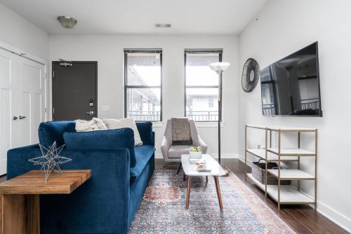 Music Row Apartamento | CozySuites Music Row Elegant 1BR w free parking 15