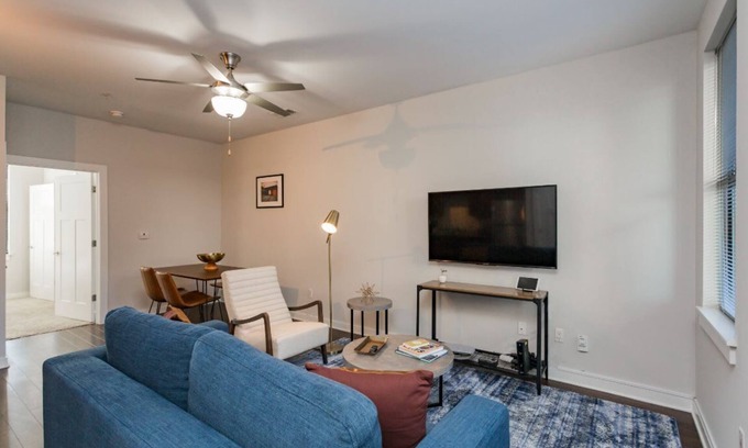 Music Row Apartamento | CozySuites MusicRow Alluring 1BR with free parking!13