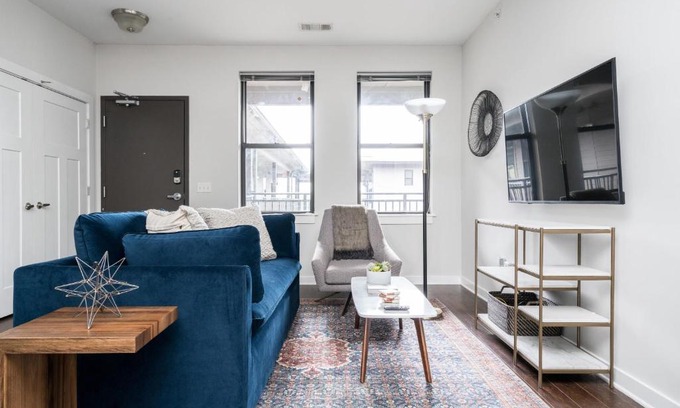 Music Row Apartamento | CozySuites MusicRow Elegant 1BR with free parking 36
