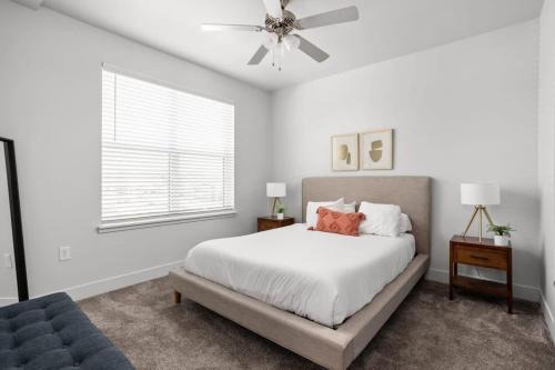 Indianapolis Apartamento | Cozysuites Upscale 2BR near Fashion Mall