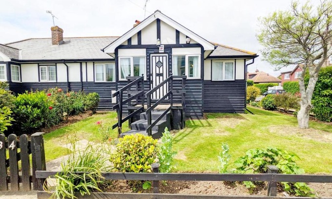 Rustington Casa | Crab Shack, Rustington