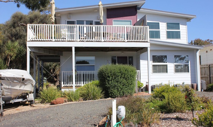 Ventnor Casa | Crafers Beach House Ventnor