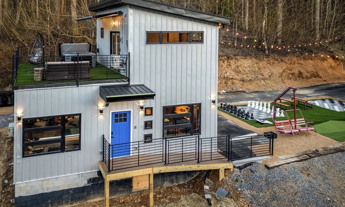 Gatlinburg Chalet De Esquí | Craftsman's Cove – Brand New Luxury Cabin in the Arts & Crafts District