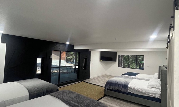Bass Lake Casa | Crane Valley Lodge