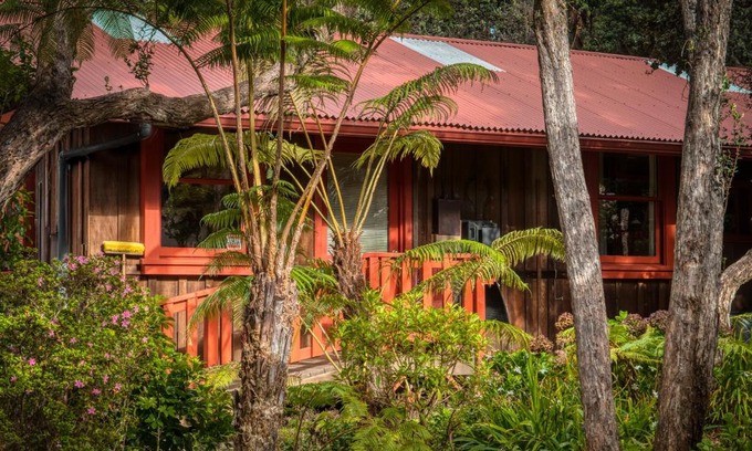 Kohala Coast Casa | Crater Rim Cabin