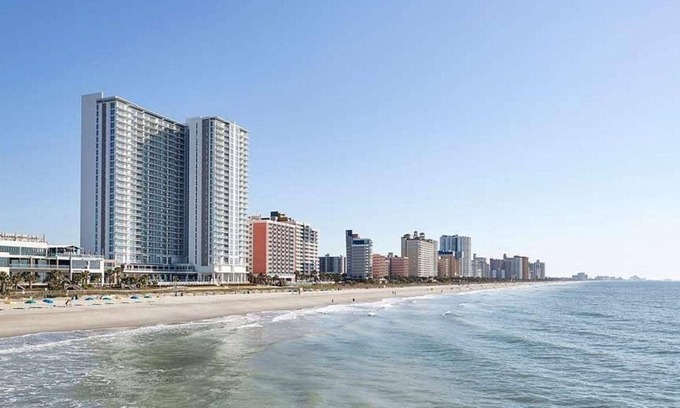 Myrtle Beach Complejo | Create Unforgettable Family Memories at Ocean Enclave in the Heart of Myrtle