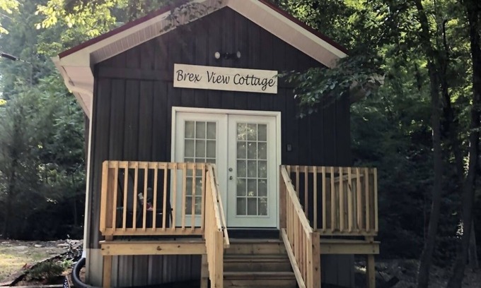 Hendersonville Cabina | Creek and Fire Pit!!