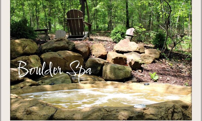 Saint Joe Cabaña | Treehouse Atrium Hot Tub Buffalo