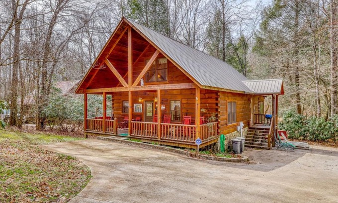 Epworth Casa | Creekside Comfort