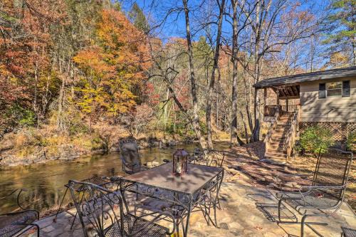 Mars Hill Casa | Creekside Retreat with Deck, 18 Miles to Wolf Ridge