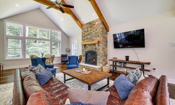 Cresco Casa | Cresco Countryside Oasis Surrounded by Nature!