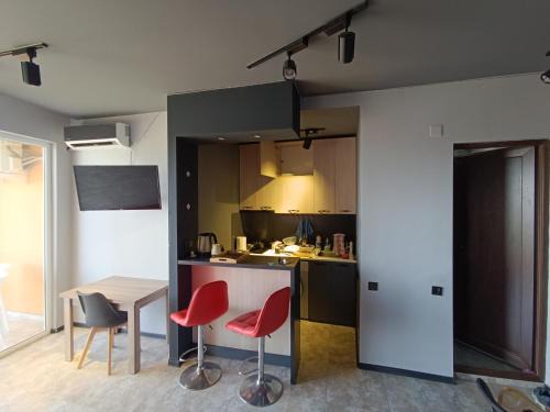 Magnetiti Apartamento | Crimson Serenity Appartment