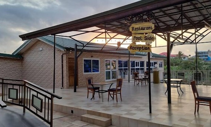 Sekondi-Takoradi Hotel | Crislord Palace Hotel