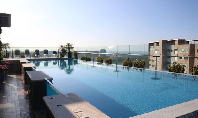 Riomar Apartamento | CRO Suite en 4 nivel Crowne Plaza Barranquilla