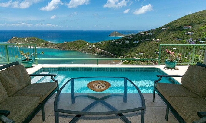Skytop Villa | Croix Vista: ¡Impresionantes vistas al mar Caribe! ¡Piscina! Brisas tropicales!