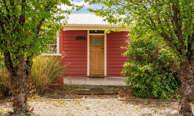 Lowburn Casa | Cromwell Cutie - Cromwell Holiday Home