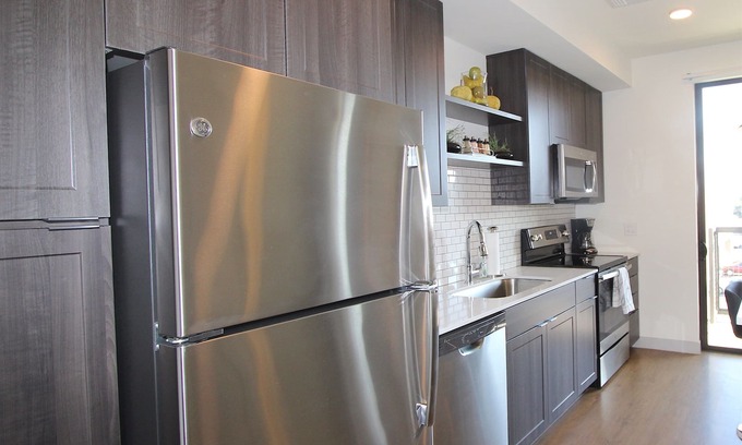 Encanto Apartamento | Cross St To St Joes--Minutes to Downtown