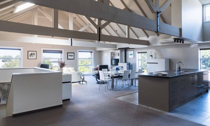 Dunedin City Centre Apartamento | Crown Mill Penthouse Apartment