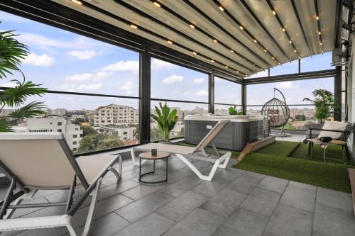 Bucharest City-Centre Apartamento | Crown Penthouse - Luxurious, Spa & Vista , by Uni88 ApartHotel
