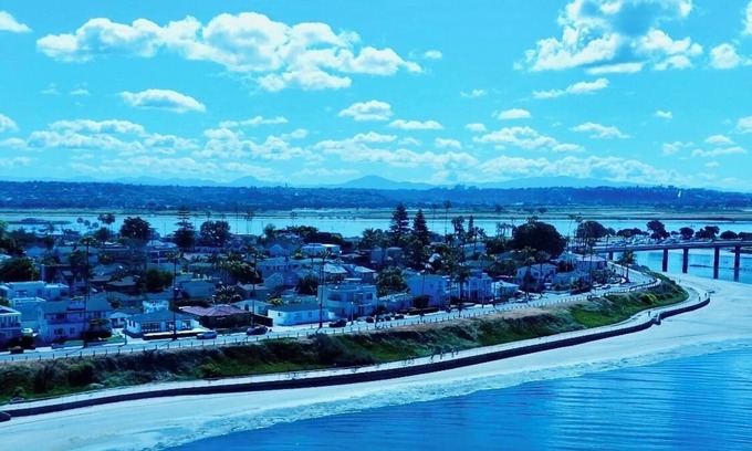 Crown Point Casa | Crown Point On The Water: Mission Bay