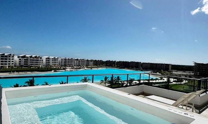 Punta Cana Condominio | Crystal Lagoon- 2 Story Penthouse Downtown