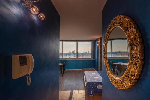 Treviolo Apartamento | Crystal Tower M&M